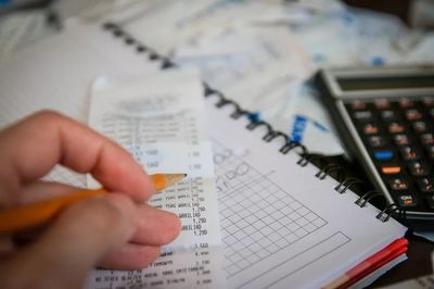 從代理兌付到數字化學術營銷 醫藥行業在監管高壓下的轉型之路